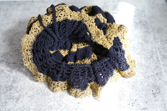 Vintage 1940s - 1950s Black and Gold Crochet Hiaw… - image 6