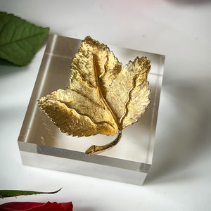 Vintage Mid Century Gold Leaf Brooch