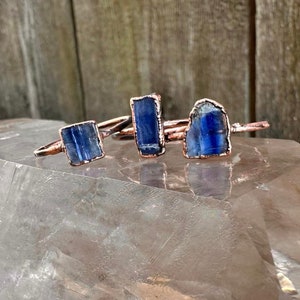 Blauer Kyanit Ring, Elektrogeformter Kupfer Schmuck, Roher Edelstein Kristall