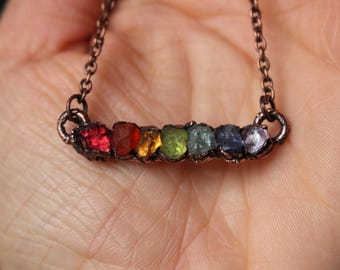 Chakraketting, ketting met meerdere stenen, elektrogevormde sieraden, regenboogkristalsieraden, yoga-sieraden