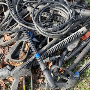 Electric Pressure Power Washer Guns. Wands, turbo and fan spray attachments. Some hoses. Guns made in Italy. image 4