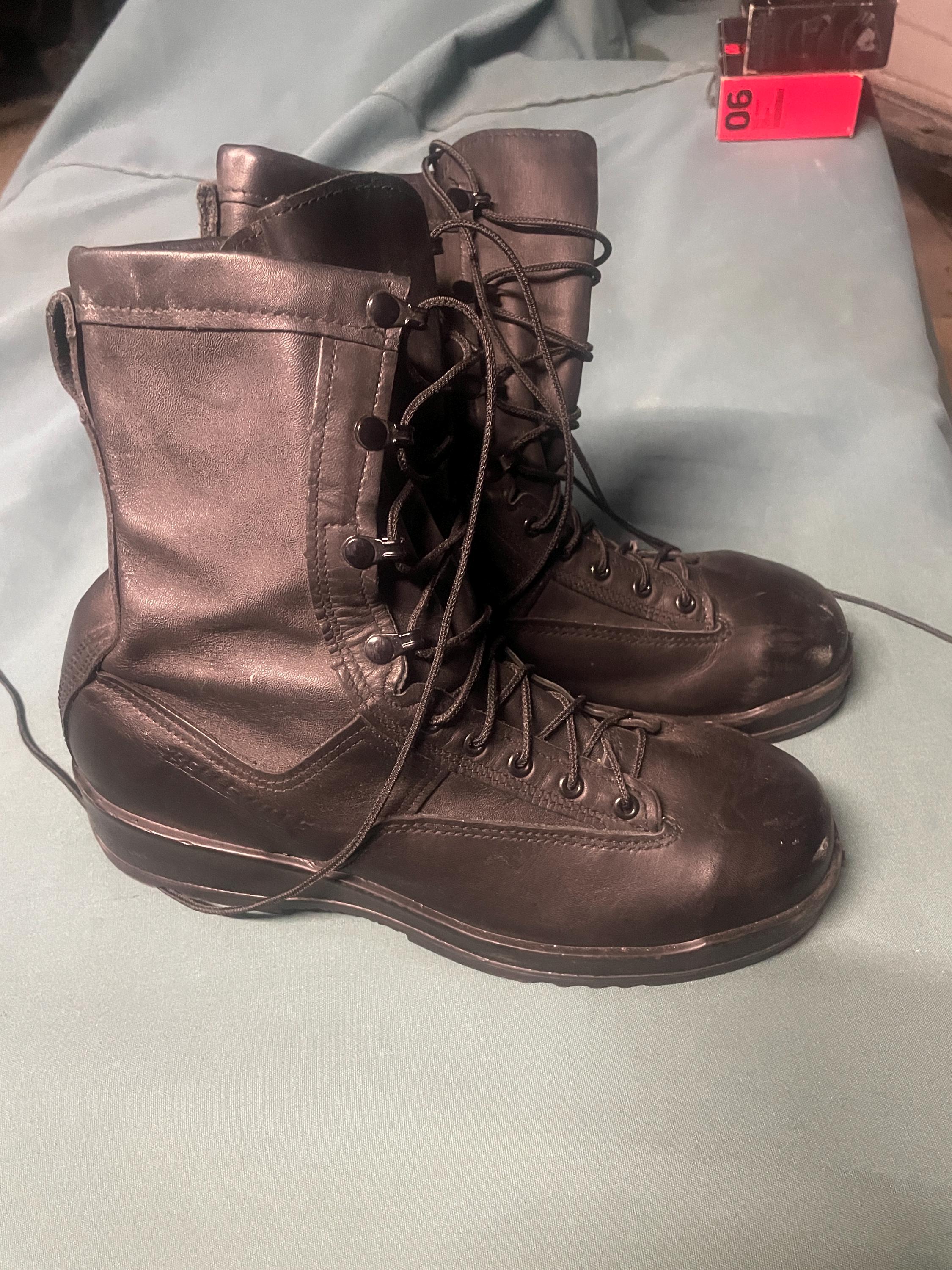 Belleville Boots - Etsy display picture 3
