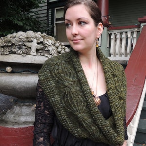 Amplitude Celtic Cowl /Infinity Cableknit Scarf  Knitting Pattern