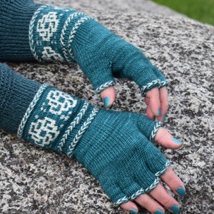 Fingerless Gloves Knitting Pattern Latvian Braid Tutorial Included (3 Sizes: Ladies, Men, Teens/Kids)  Friendship Fingerless Gloves