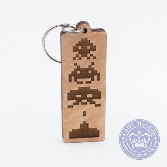 Space Invaders Keychain Alien Arcade Video Game Carved Wood Etsy Denmark