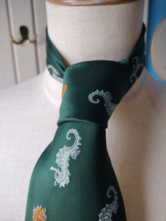 Vintage 70s Wide Seahorse Green Yellow Tie - image 4