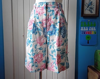 Vintage Floral Linen Shorts Beige Pink Blue 28 Waist S M