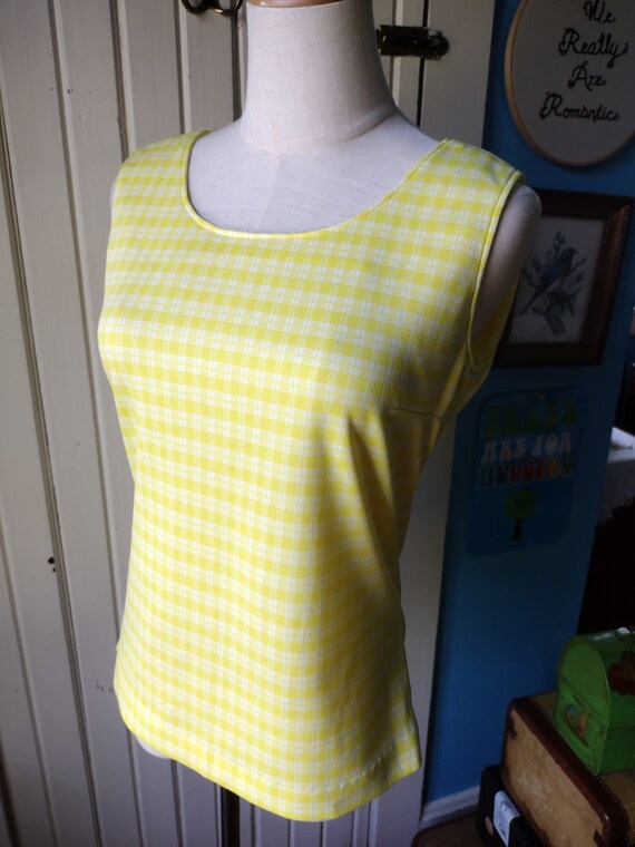 Vintage 60s 70s Yellow Checkered Sleeveless Top