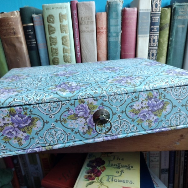 Vintage Floral Fabric Jewelry Box