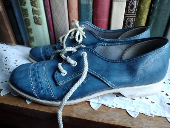 Vintage Blue Bowling Shoes Laceup Casual Faux Lea… - image 4