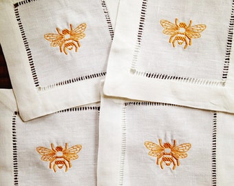 Cocktail Napkin with Embroidered Bee - Set of 4