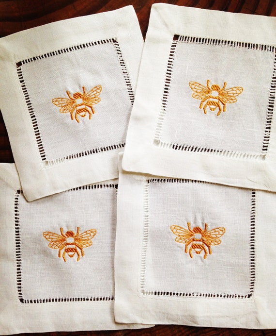 Cocktail Napkin with Embroidered Bee/ Monogram Gift - Set of 4