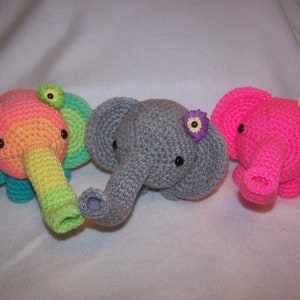 ELEPHANT, AMIGURUMI CROCHET, Stuffed Toy, Nursery Accent, Shower gift, Zoo theme, Plush elephant, Jungle theme