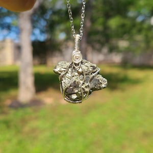 Wire wrapped pyrite, Pyrite necklace, Fools Gold Necklace, Protection Crystal Necklace, pyrite facet necklace, geometric pyrite necklace