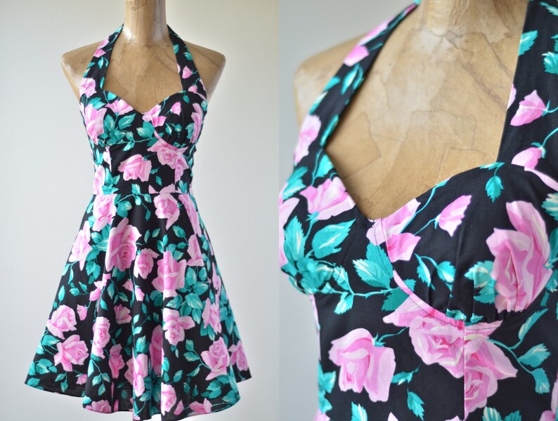 80s does 50s Vintage FLORAL SWEETHEART SUNDRESS by Weekend Halter Top Bustier Circle Skirt Pinup Black Pink Roses Cotton Mini Patio Dress
