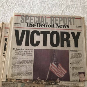 Lot of Detroit News Free Press from 1991 Gulf War
