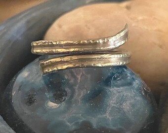 Handcrafted Brass Bypass Ring for Women Size 8; Jewelry Gifts For Her, 21 Year Anniversary Gift