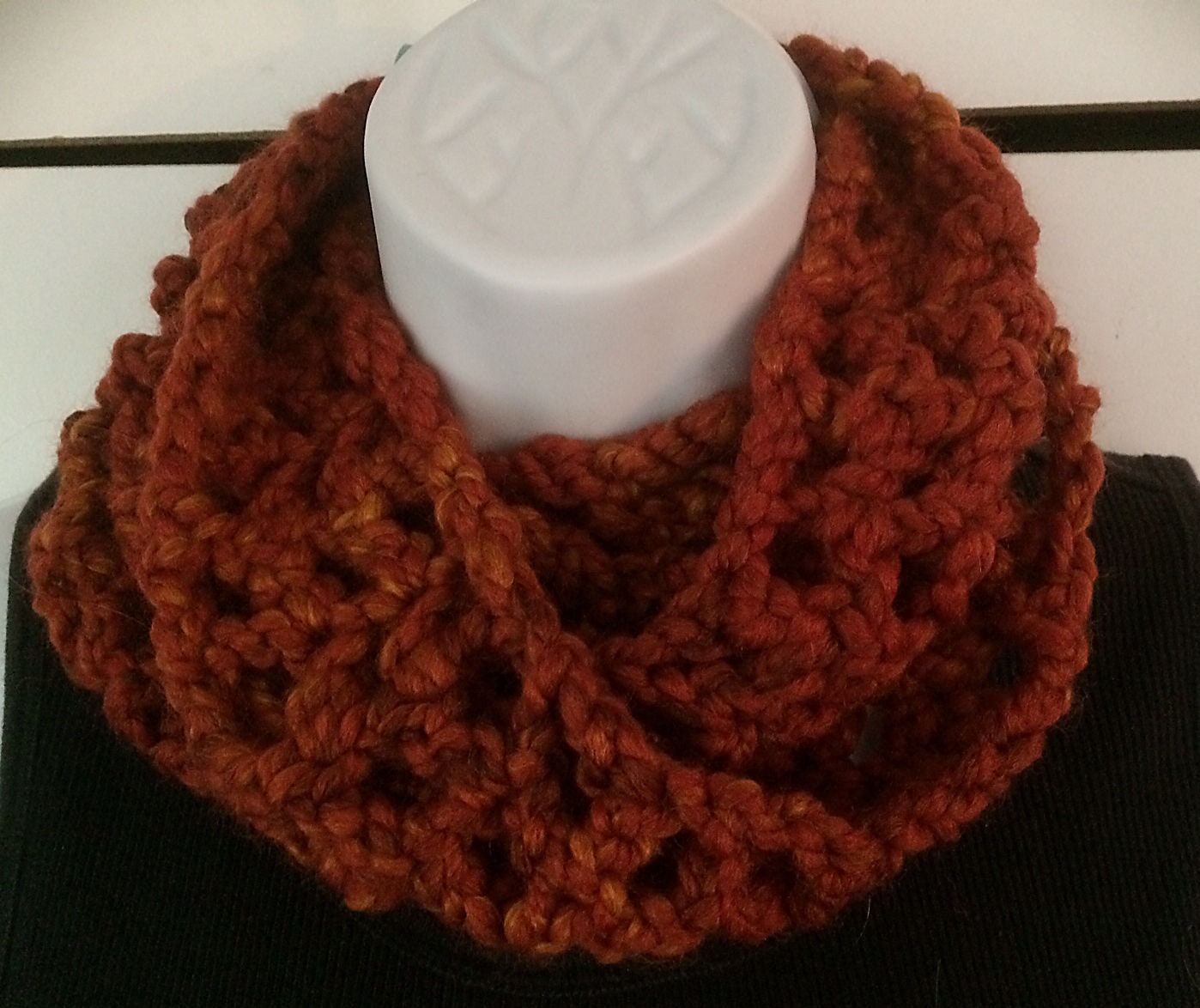 Super Chunky Crochet Infinity Scarf Neckwarmer Cowl Rust Color - Etsy