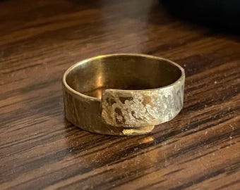 Handcrafted Textured Brass Overlap Band Ring For Women Size 10, Artisan Jewelry, OOAK Rings