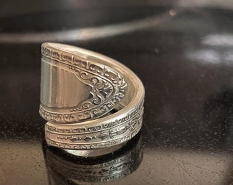 Handcrafted Upcycled Wraparound Spoon Ring 1925 Triumph Pattern, Flatware Jewelry for Women, Jewelry Gifts