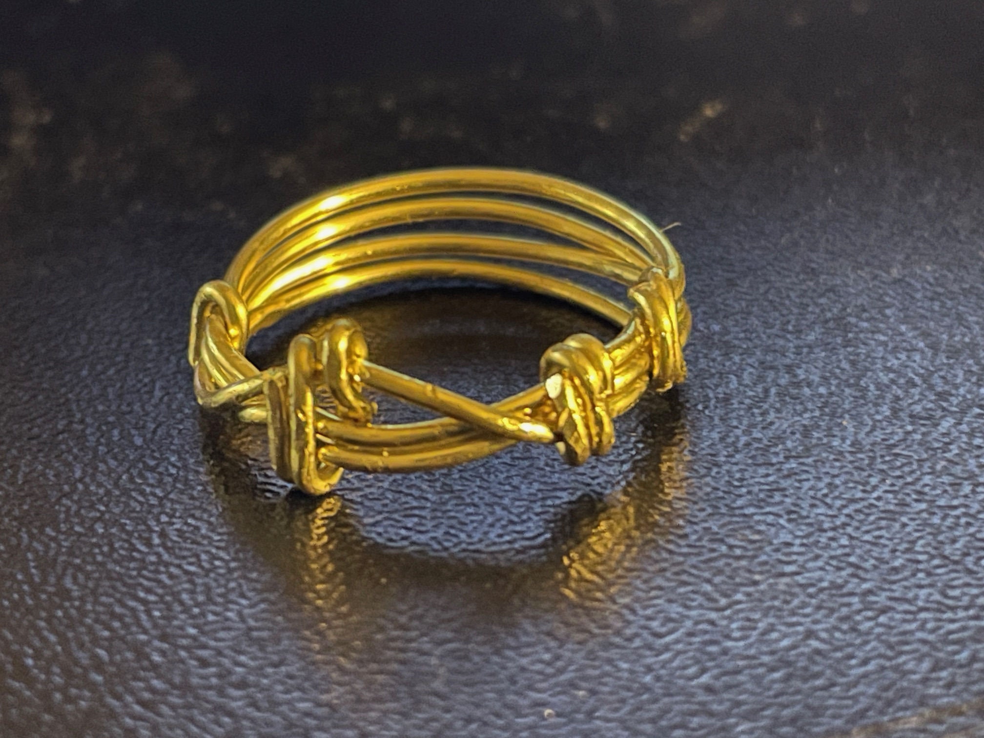 Stylish Wire Wrapped Ring for Women - Handcrafted Jewelry Gift