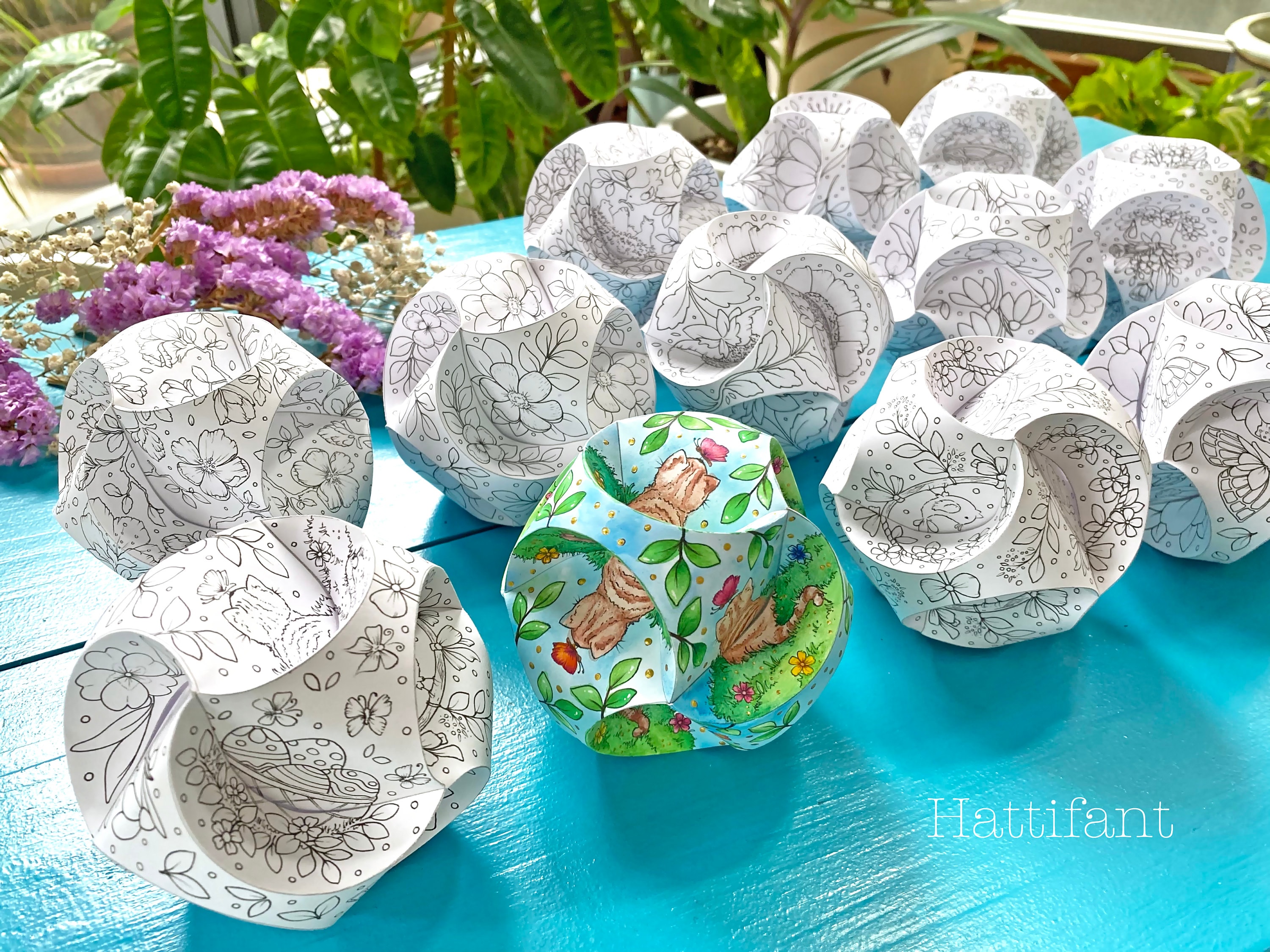 Triskele Paper Globes - Easter, Spring & Summer - Paper Balls - Paper Baubles - Paper Ornaments - 3D Paper Art - to Color and Craft