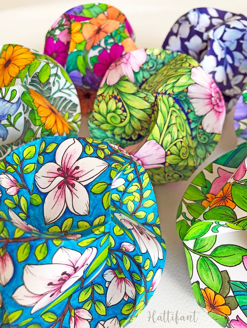 Download Triskele Paper Globe Bundle Flower Dizziness a 3D Paper | Etsy