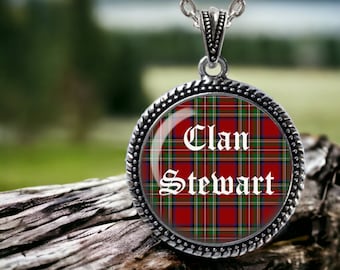 Personalized TARTAN NECKLACE - Family Tartan - Custom Tartan - Clan Surname - Scotland Plaid - Tartan Initial - Scottish Heritage