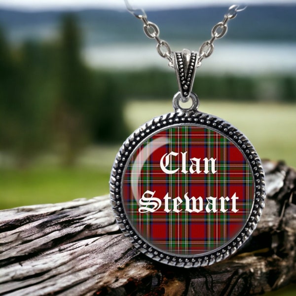 Personalized TARTAN NECKLACE - Family Tartan - Custom Tartan - Clan Surname - Scotland Plaid - Tartan Initial - Scottish Heritage