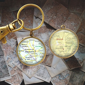 Custom Map Key Chain: Double Sided, Personalized Location Gift