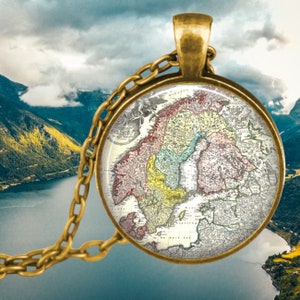 Collier avec pendentif carte vintage Scandinavie - Cadeau scandinave - Norvège - Suède - Finlande - Norvégien - Suédois - Finnois - Nordique - Fernweh