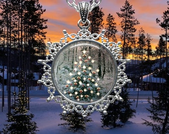 Christmas Tree Necklace: Winter Forest Landscape Jewelry