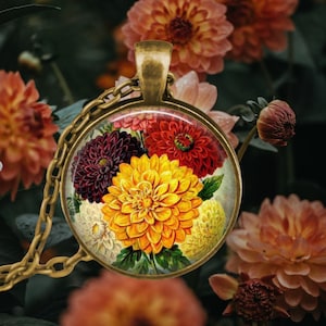 Dahlia Pendant Necklace: Vintage Floral Jewelry, Gardener Gift
