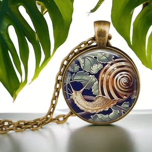 Garden Snail - Gardener Gift - Garden Snail Necklace - Friend Gift - Snail Jewelry - Escargot - Snail Lover Gifts - Just Because Gift