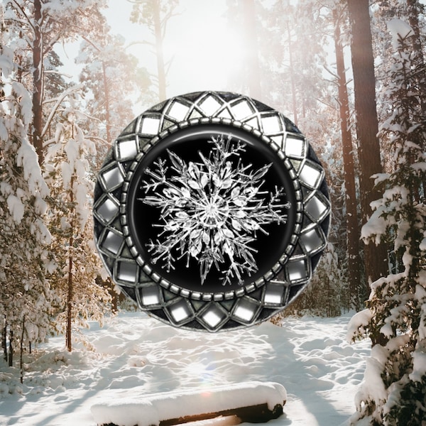 Snowflake Brooch Pin - Snow Flake Jewelry - Black and White Jewelry - Winter Lover Gift - Snow Lover Gift - Skier Gift - Christmas Magic