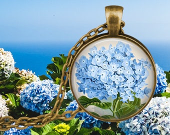 Blue Hydrangea Pendant Necklace - Hydrangea Flower Jewelry - Botany Illustration - Gardener Gifts - Botanical Gifts - Gardening Gifts