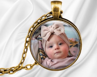 Custom Photo Pendant Necklace: Personalized Picture Jewelry Gift