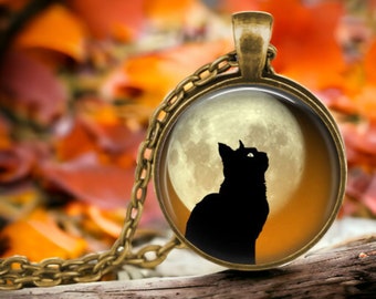 Black Cat Moon Pendant Necklace - Halloween Cat Jewelry - Black Cat Profile Full Moon - Witch Jewelry - Cat Lover Gift