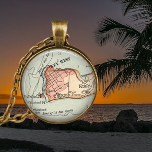 Bijoux carte vintage rétro KEY WEST FLORIDE - collier carte - carte de Key West - carte des Etats-Unis - Floride rétro - pendentif Florida Keys - vacances