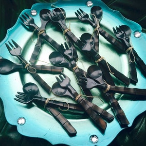 Smart Pair of Vintage Appetizer Fork & Spoon made of Horn, Tropical Wood, with Shell Inlay.