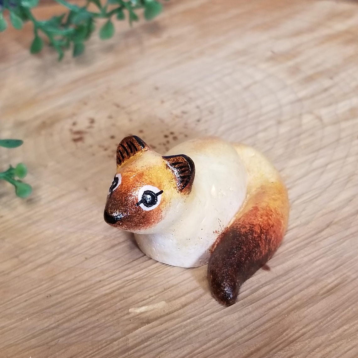Figurine - Siamese Cat
