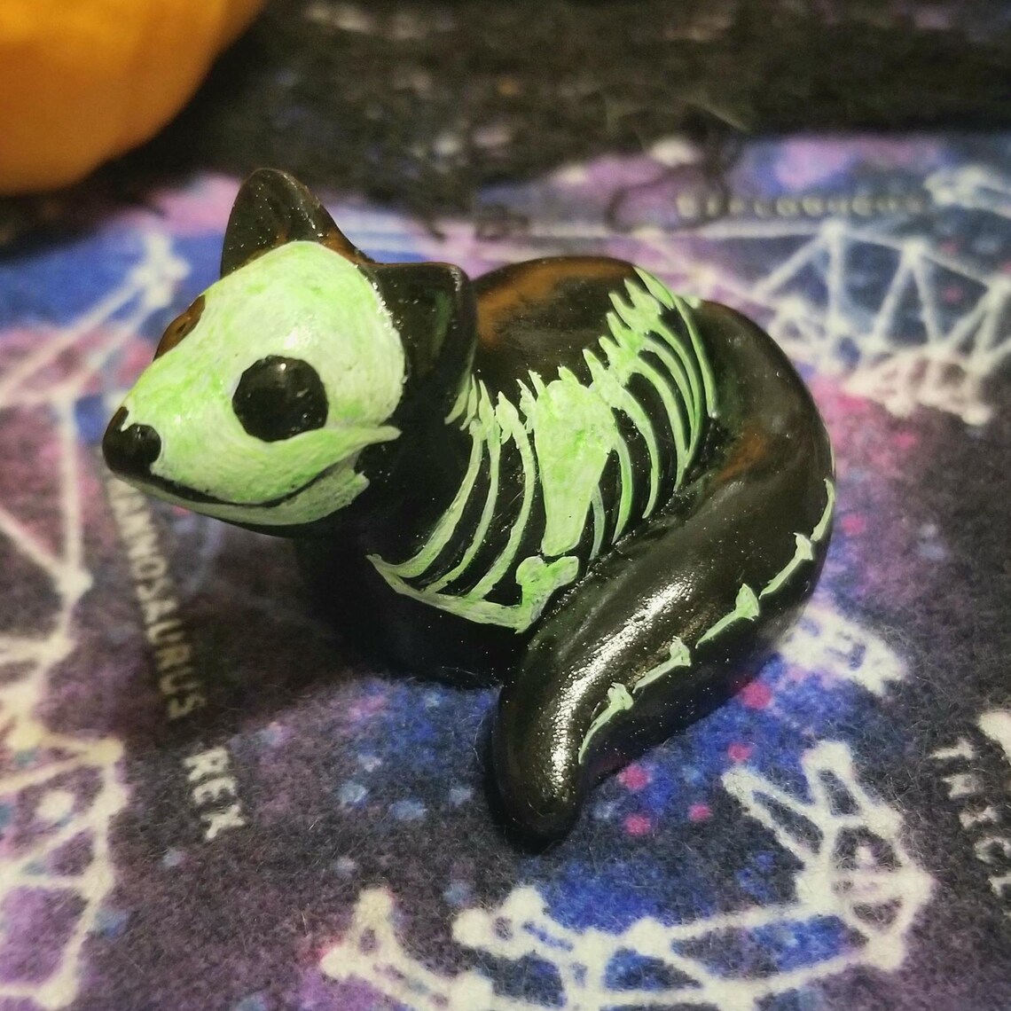 Figurine - Halloween Fox