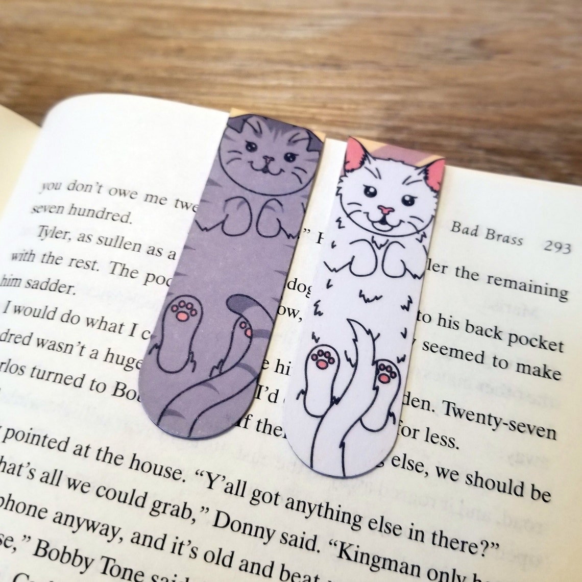 Bookmarks - Scottish Fold and White Cat