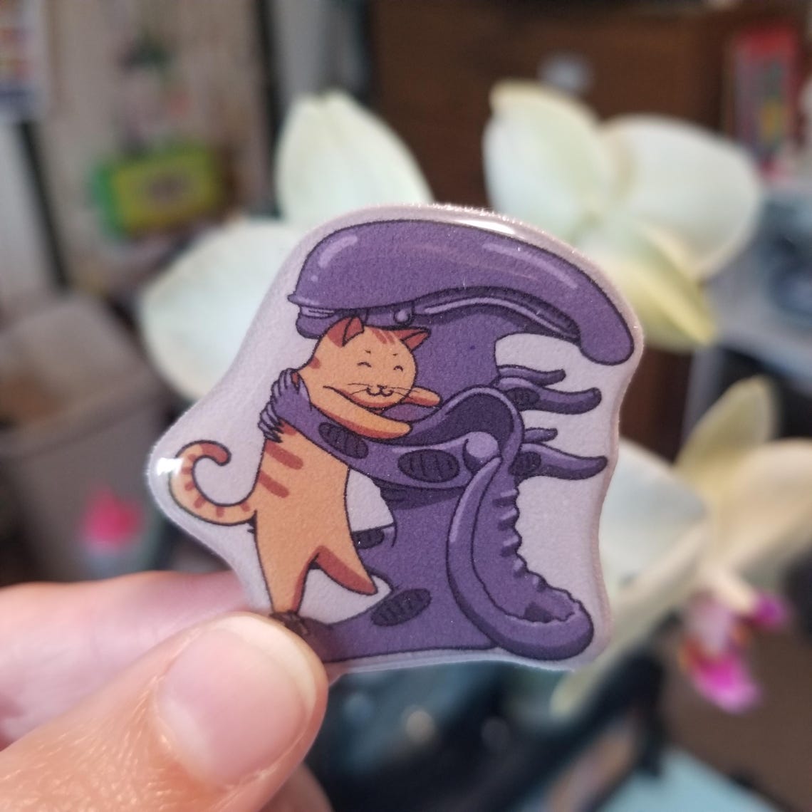 Alien Hugs Kitty Resin Pin