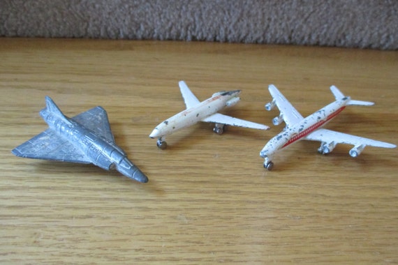 diecast metal planes