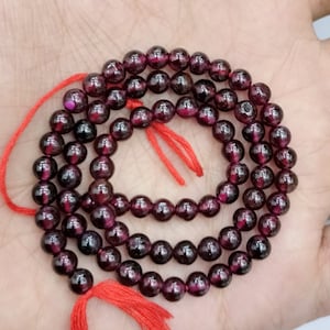 AAA red pink garnet beads 13inch Beads charm strand of bead, Natural garnet Balls 4.5mm Calibrated Smooth Round Beads Healing  Chakra stones