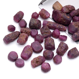 50 Pieces RUBY Raw Crystal - Loose Rough, Rough Ruby, Raw Ruby, Rough For Jewelry