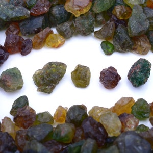 5,10,20,50 pcs 6-10mm Grossular Garnet Rough RAW Chunk genuine Garnet Gemstone Rare Crystal, Green Garnet Crystal Specimens