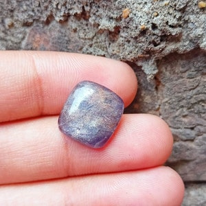 Pietra preziosa di iolite Sunstone di forma rettangolare naturale, cabochon, pietra preziosa sciolta di iolite di alta qualità da 8,90 ct, 100% naturale, pietra preziosa di iolite Sunstone rara AAA