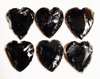 Obsidian Heart, Obsidian Crystal Moon, Black Obsidian Heart Crystal, Carving Metaphysical Glass Heart Healing Crystal for Jewelry Makinga